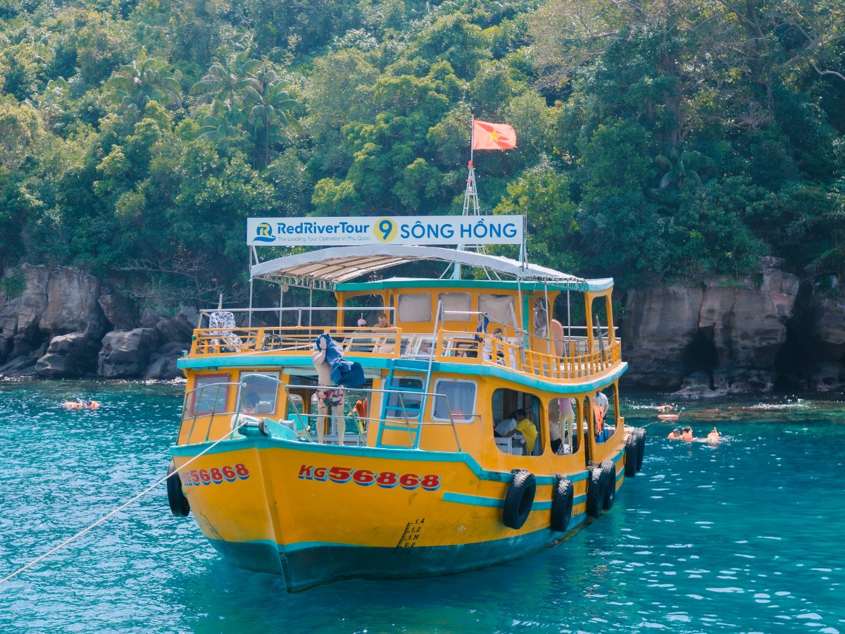 Red River Tours