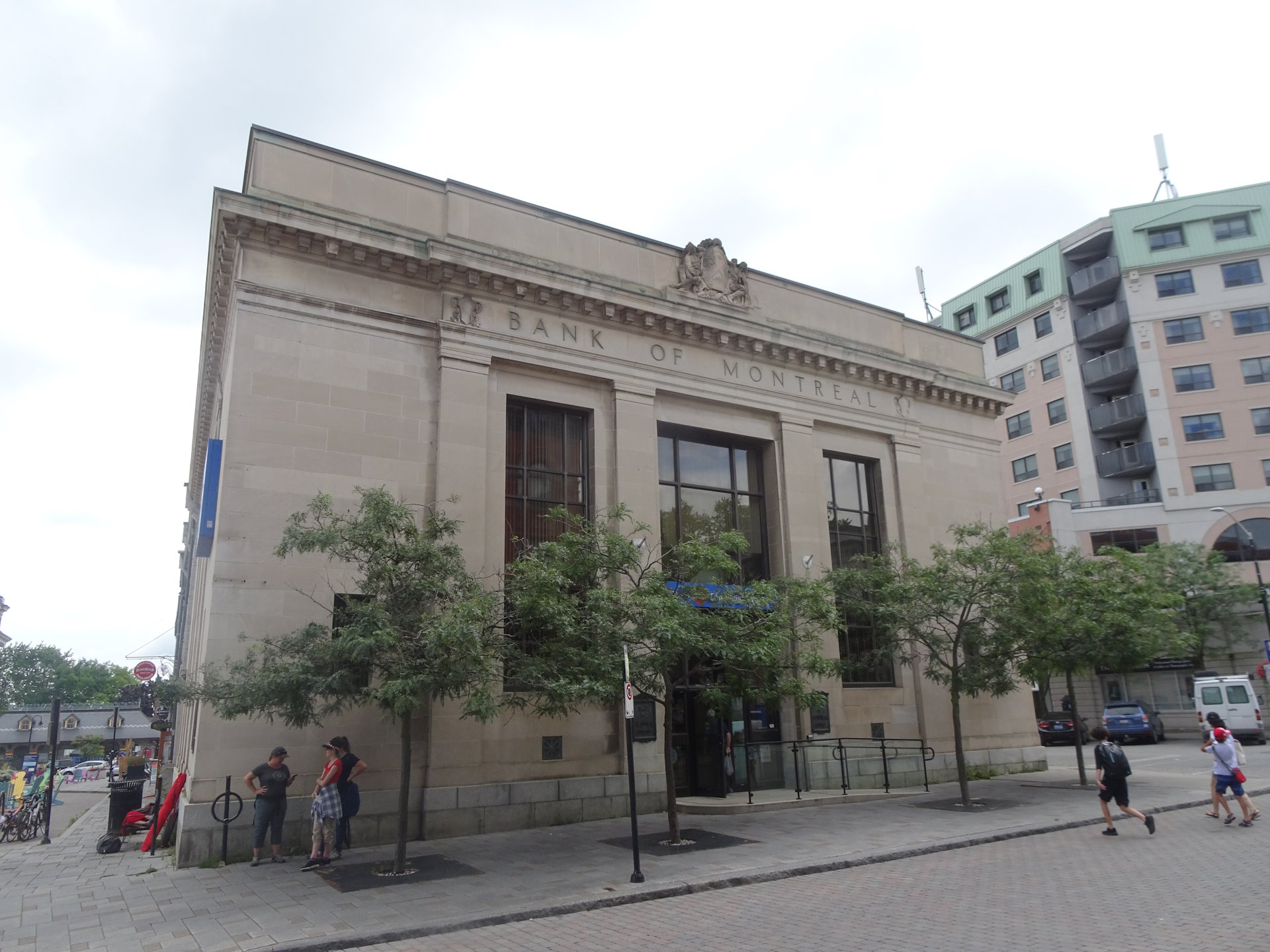 Kingston self-guided walking tour & scavenger hunt