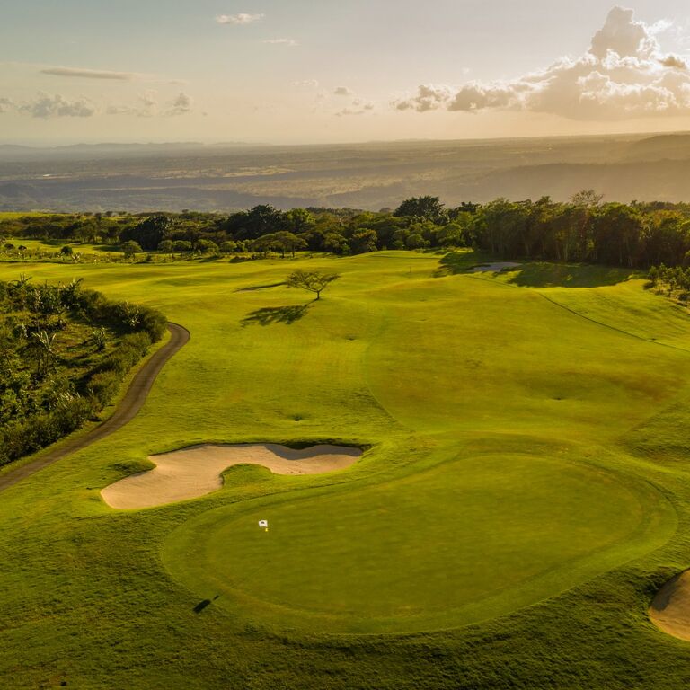 Lucero Golf & Country Club