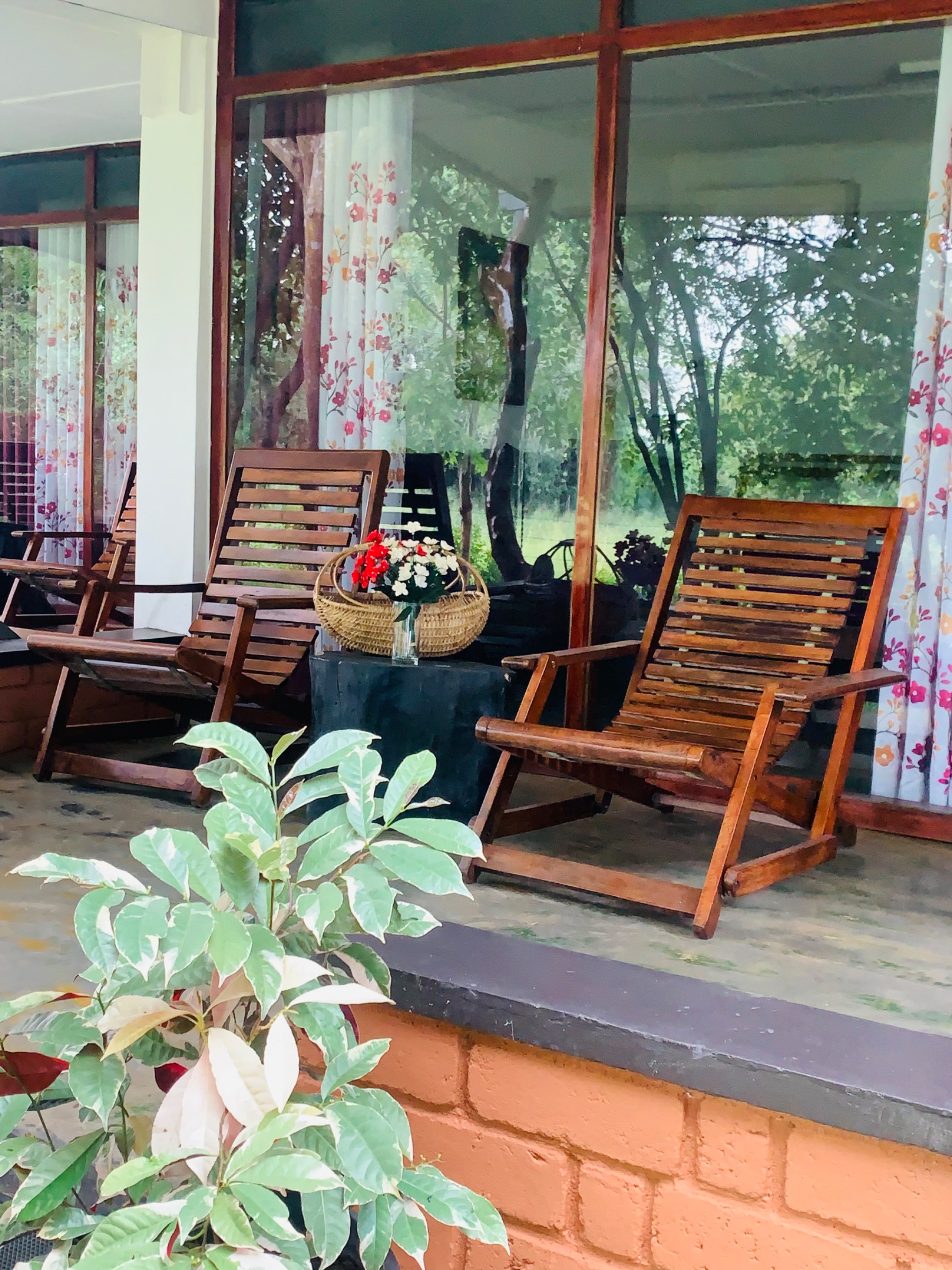 Lake Front Cottage Sigiriya