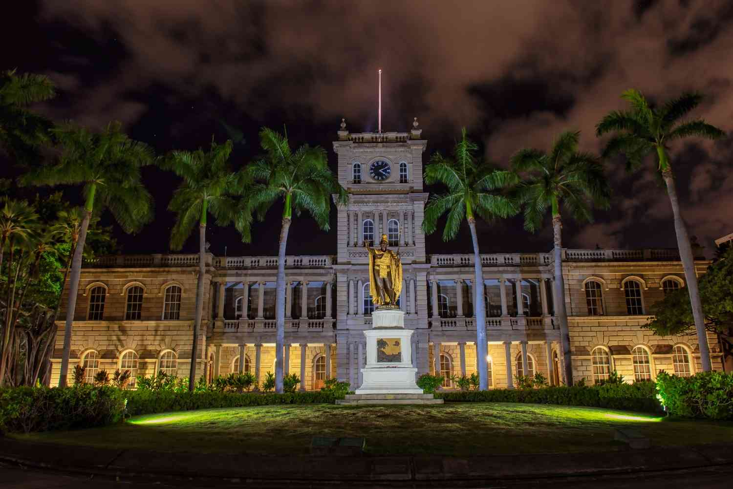 Honolulu Haunts