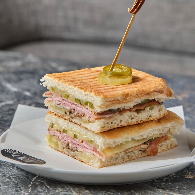 holey artisan bakery cafe