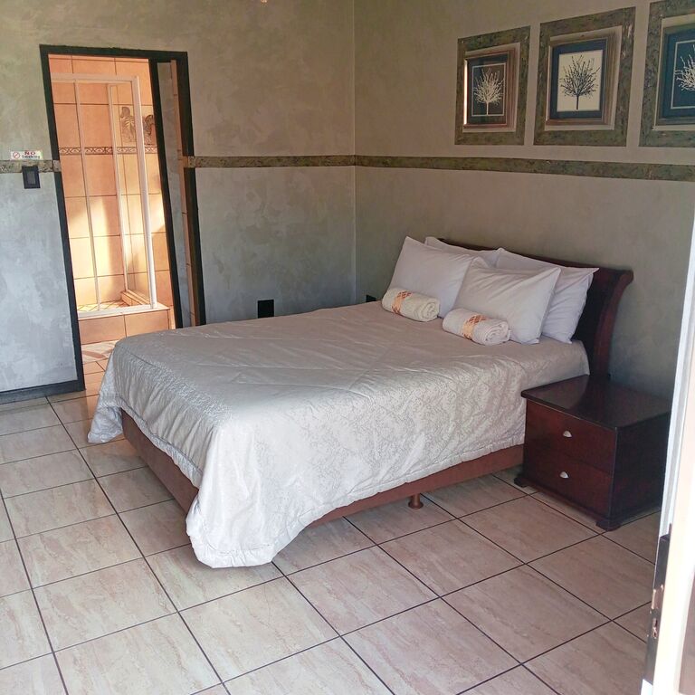 PETRA LODGE