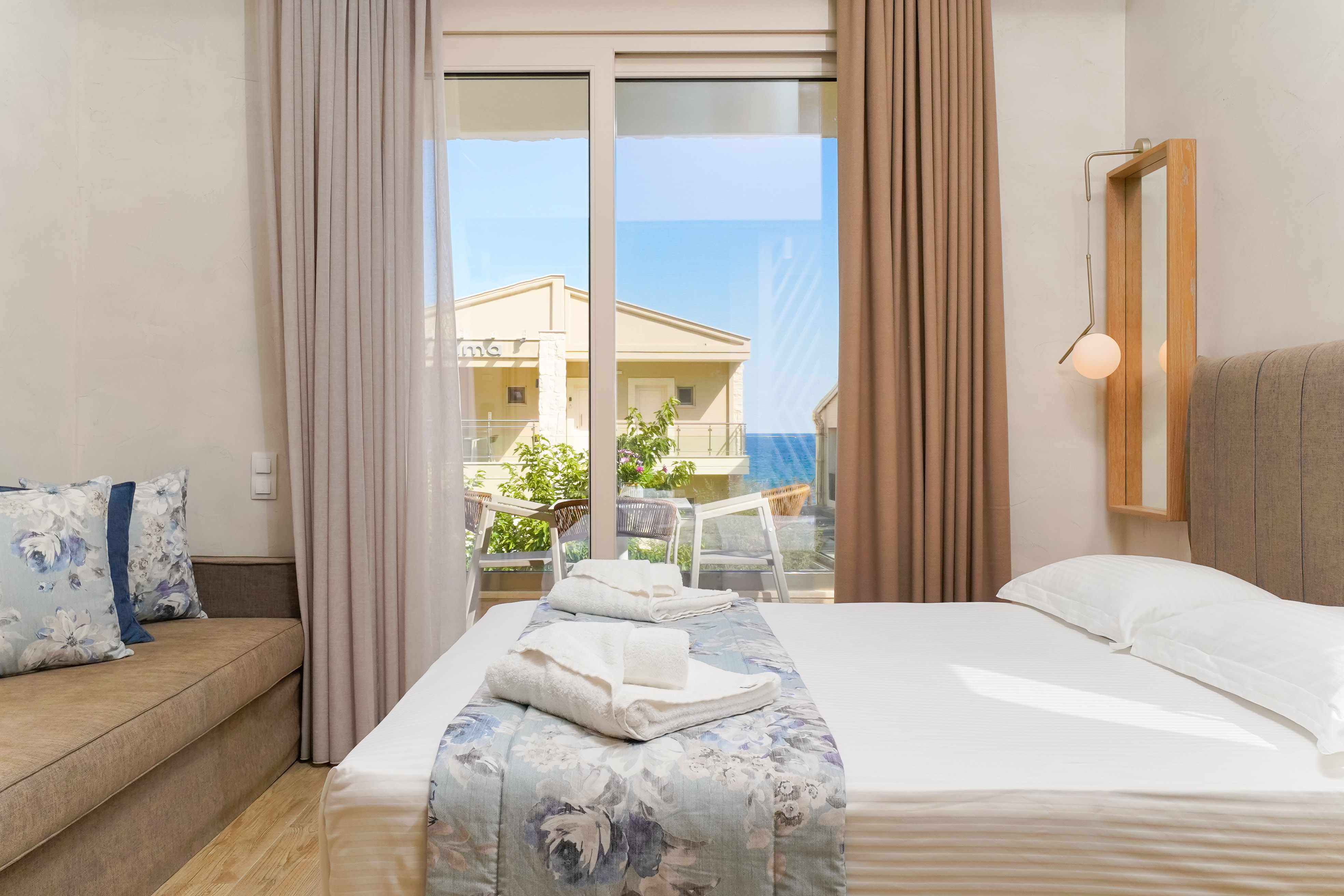 Iliorama Luxury Apartments