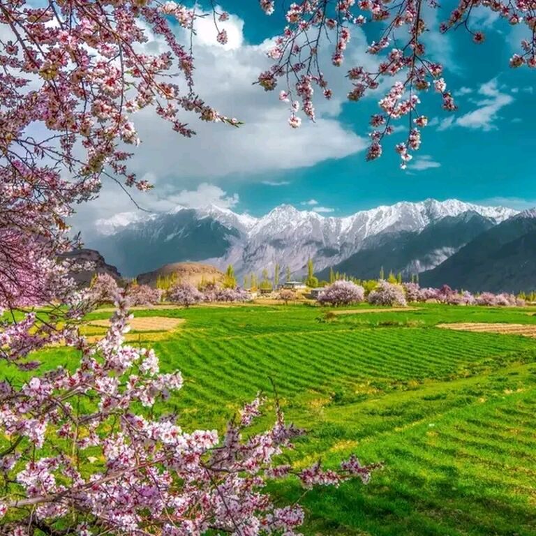 Explore Pakistan