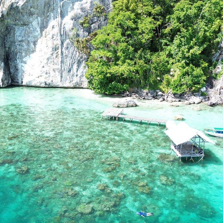 Ambon Pas Tours