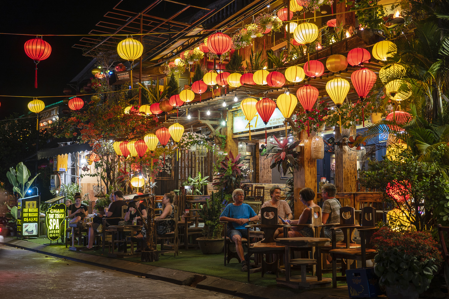 Custom Asia Travel