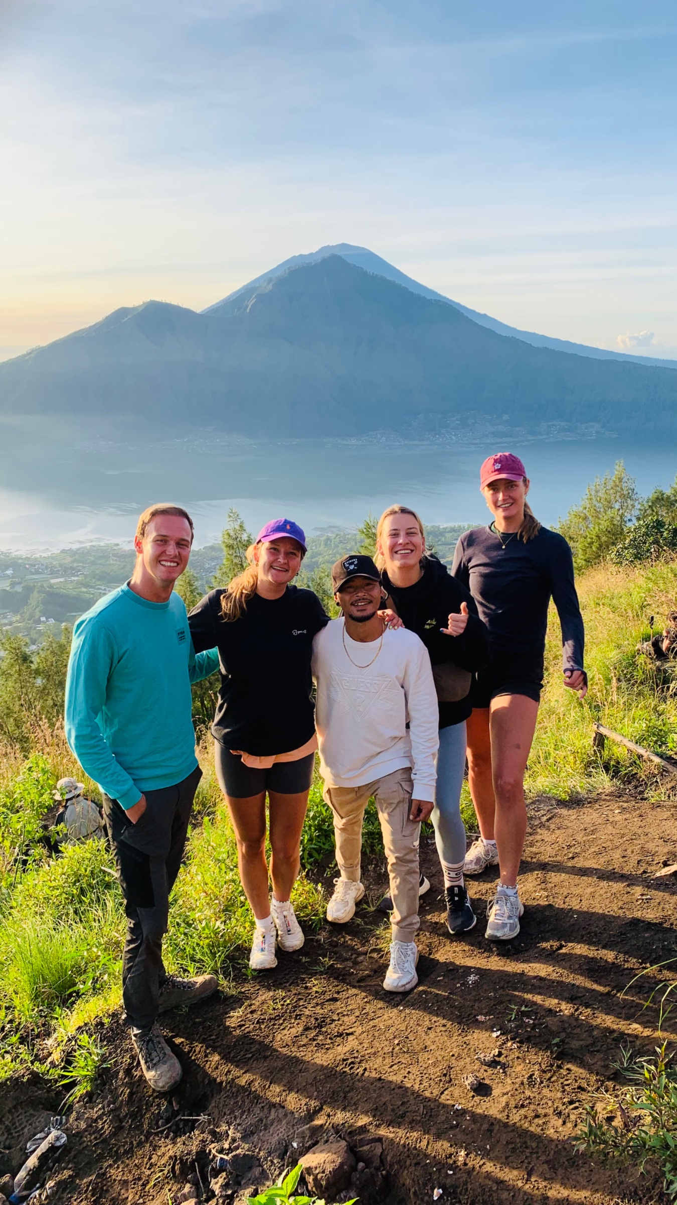 Bamz batur guide