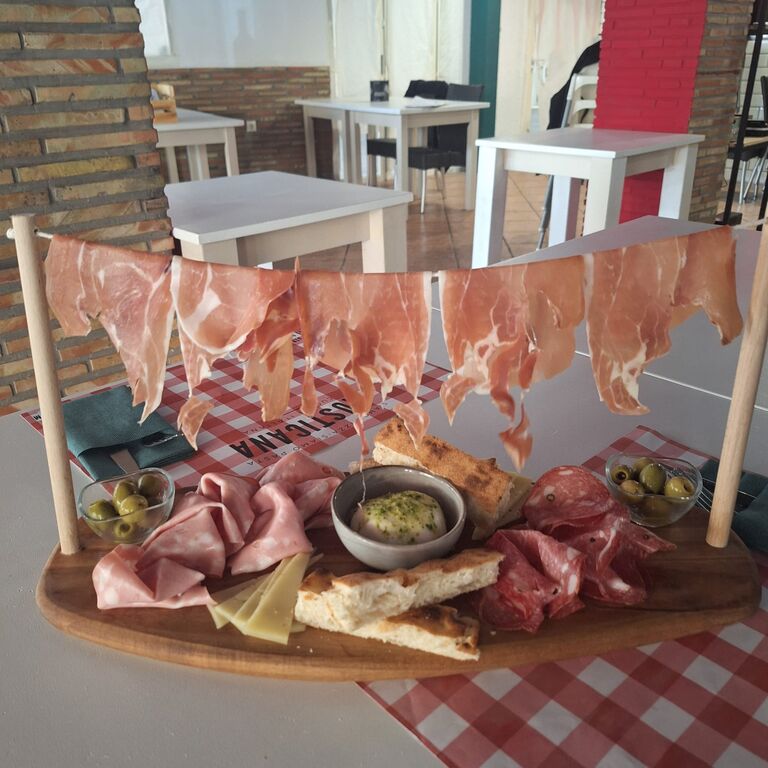 RUSTICANA