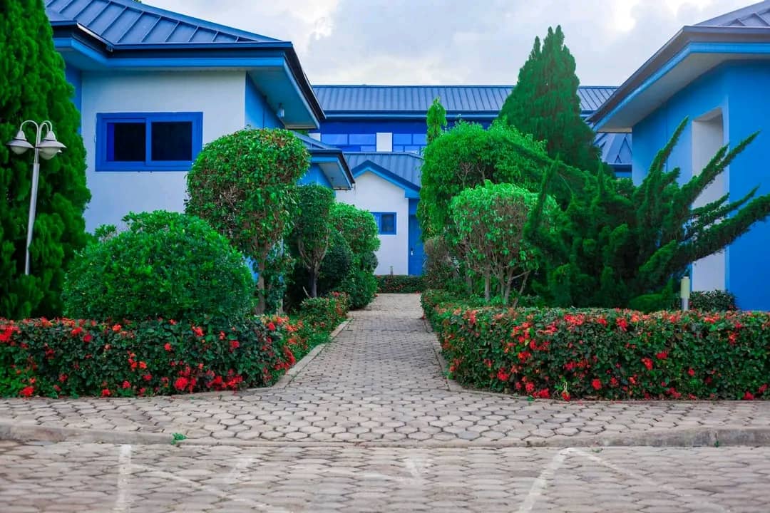 Blue Hill Hotel