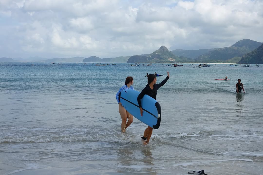Simple_surf_school lombok