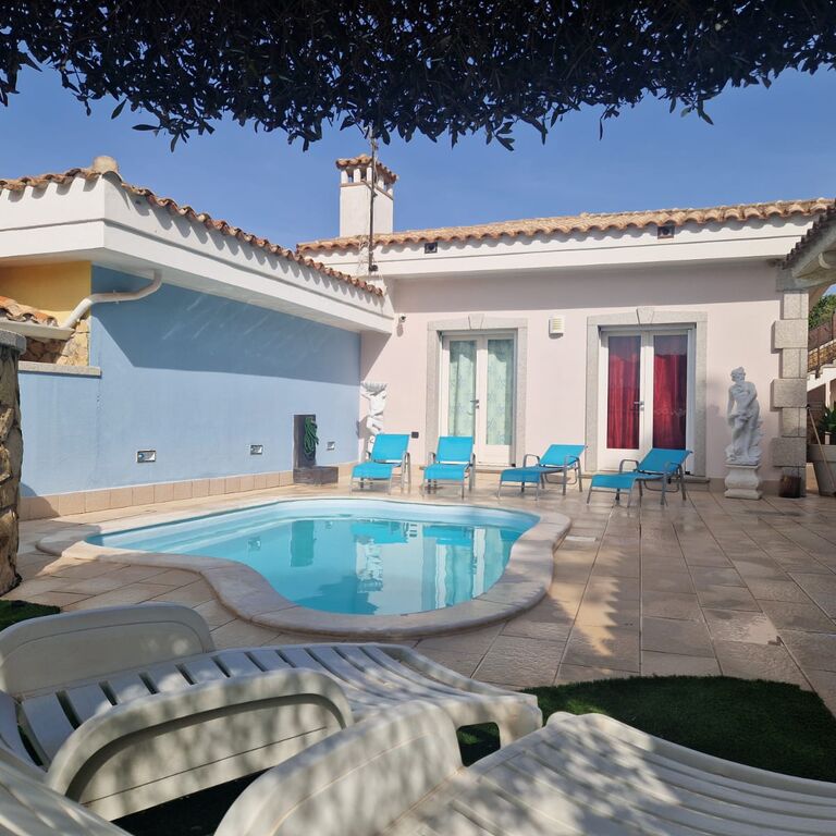 Insulae Real Estate Srl