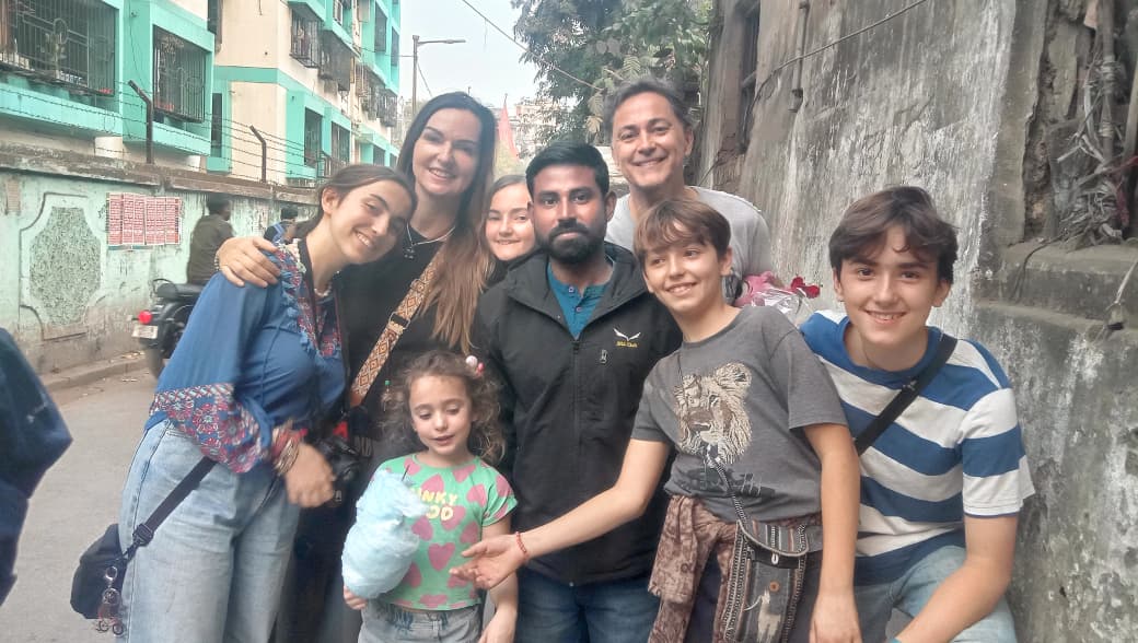 Kolkata Tour Guide