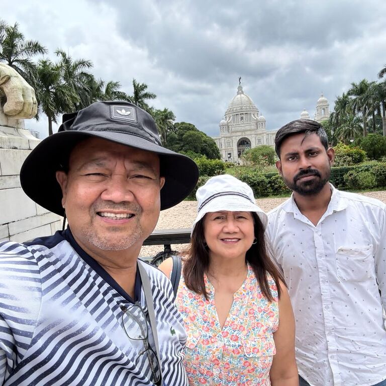 Kolkata Tour Guide