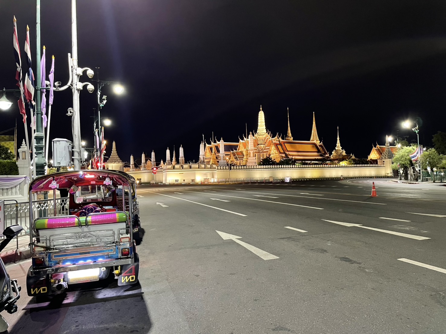 BANGKOK RIDE AND TOUR