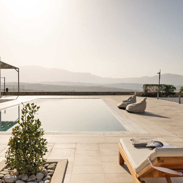 DIKTAMON RETREAT LUXURY VILLA
