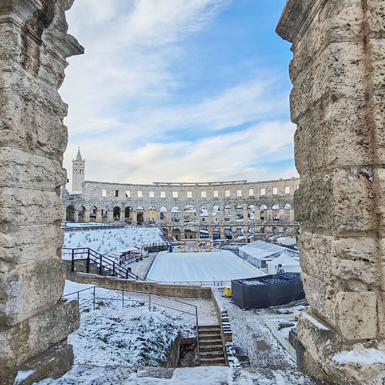 Pula 2 Hour Private Walking Tour