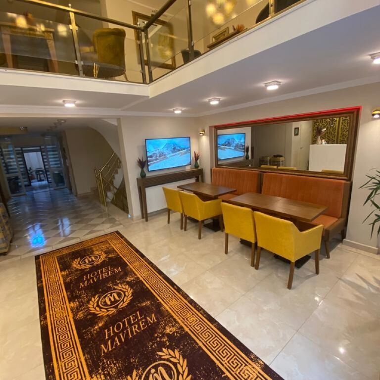Mavirem Hotel
