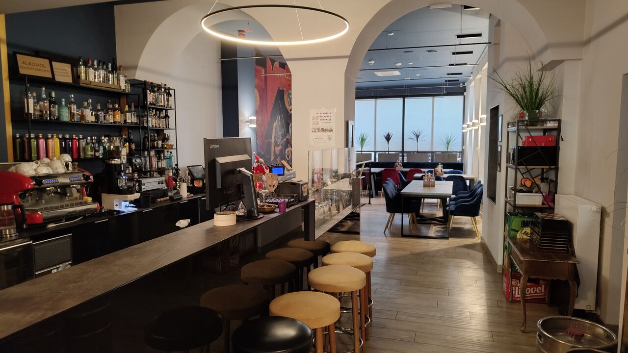 Graciarnia Pub and Restaurant