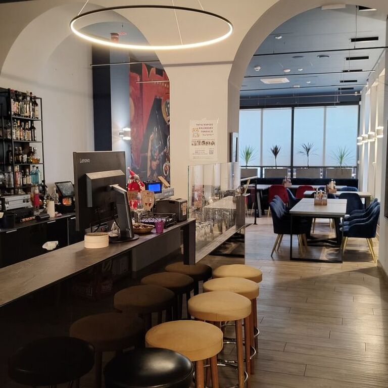 Graciarnia Pub and Restaurant