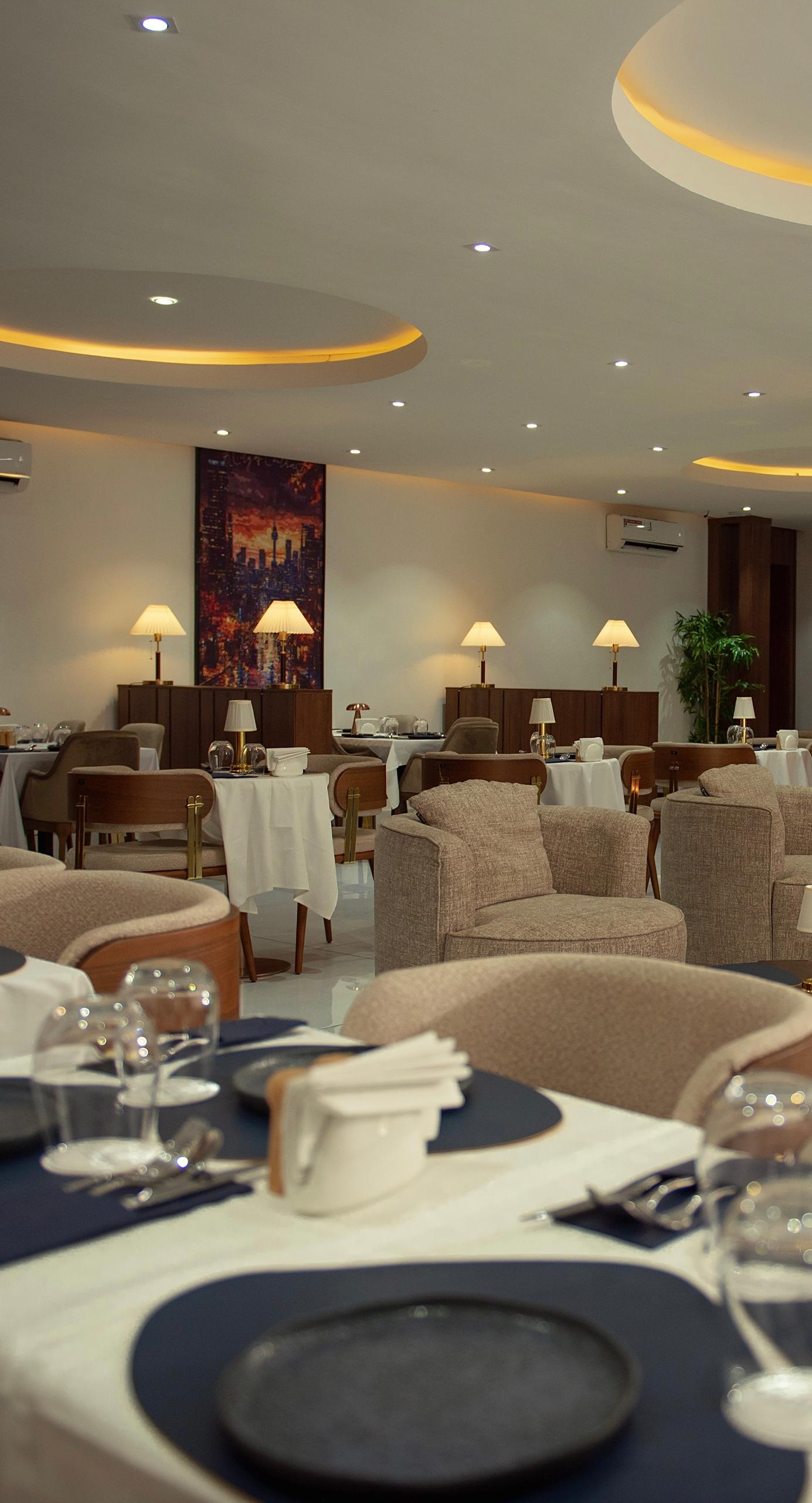 Patoosh Cafe & Restaurant