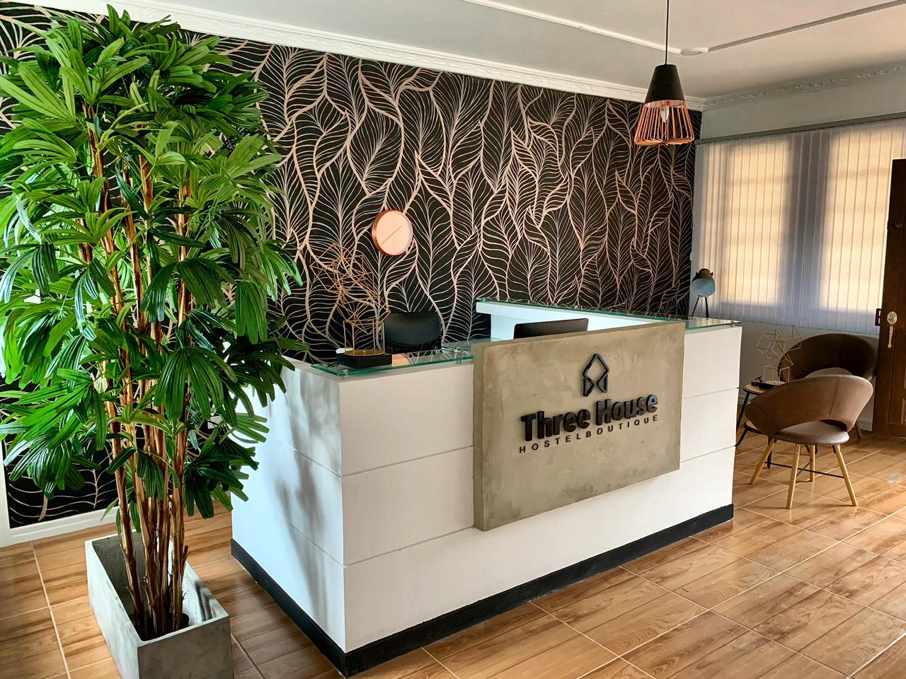 Three House Hostel Boutique
