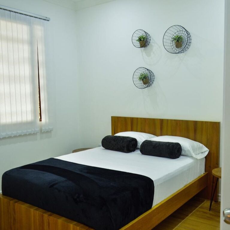 Three House Hostel Boutique