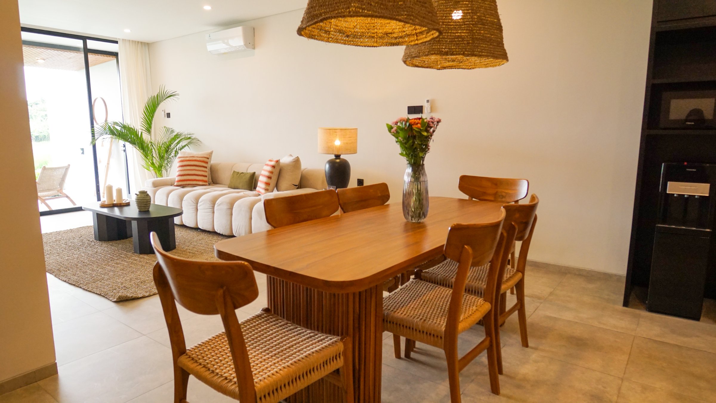 The Menuai Bali Villa Canggu