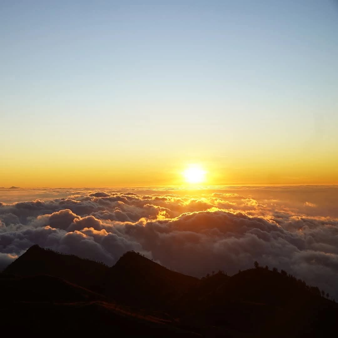 Mount Rinjani adventures
