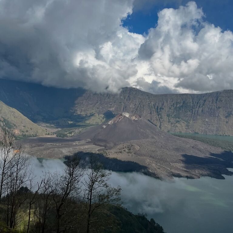 Mount Rinjani adventures