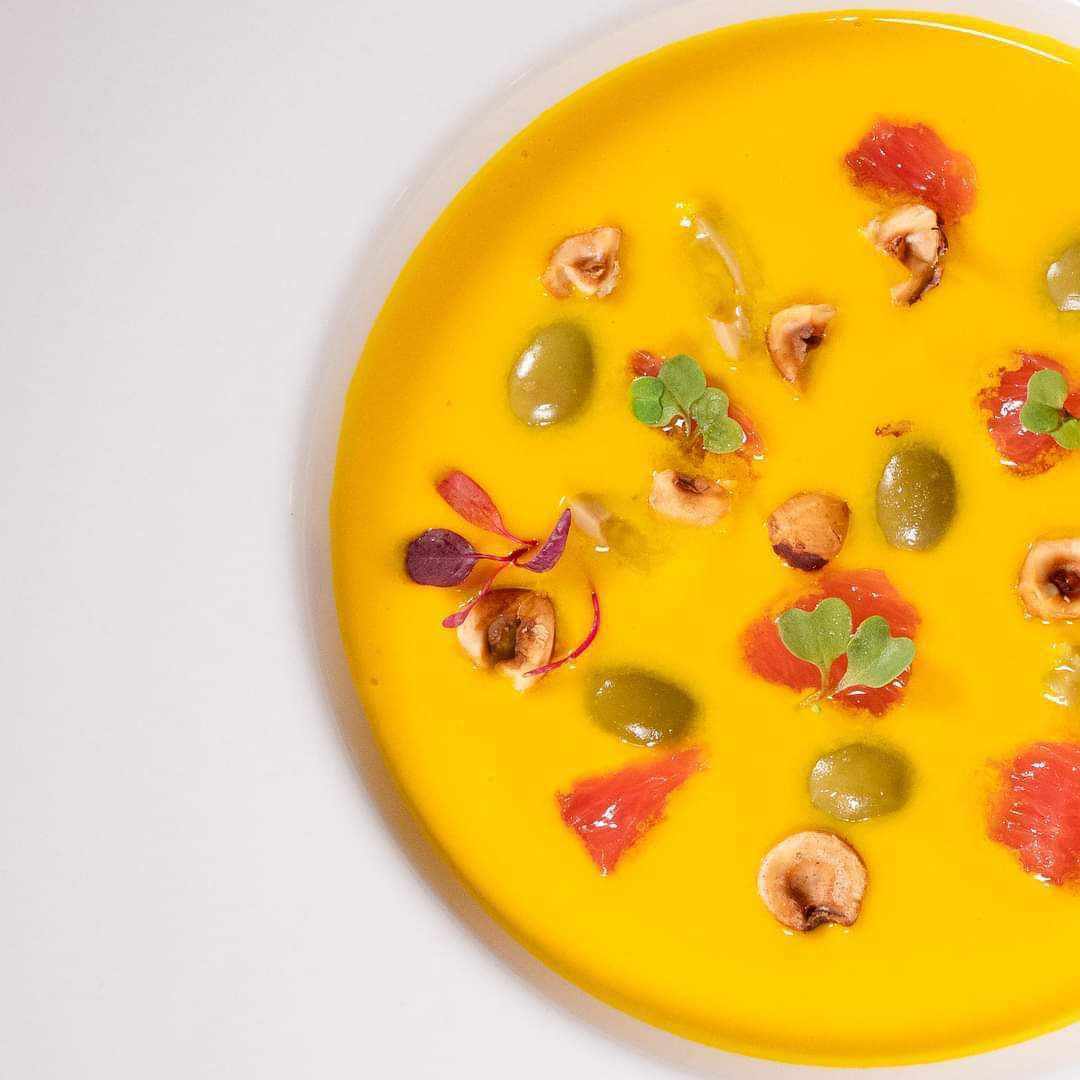 Vino y Rosas Home Food