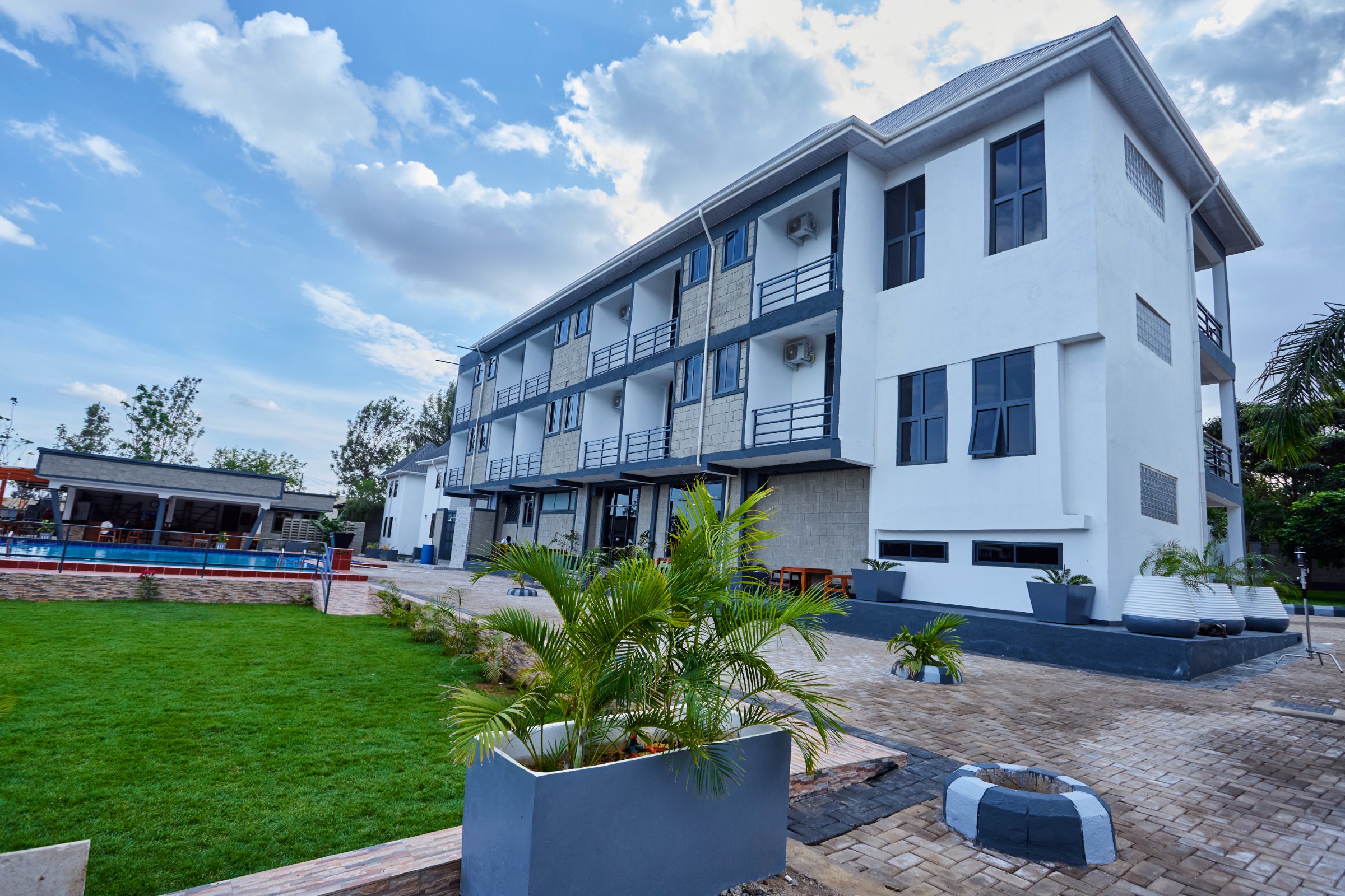 NJIRO LUXURY RESORT