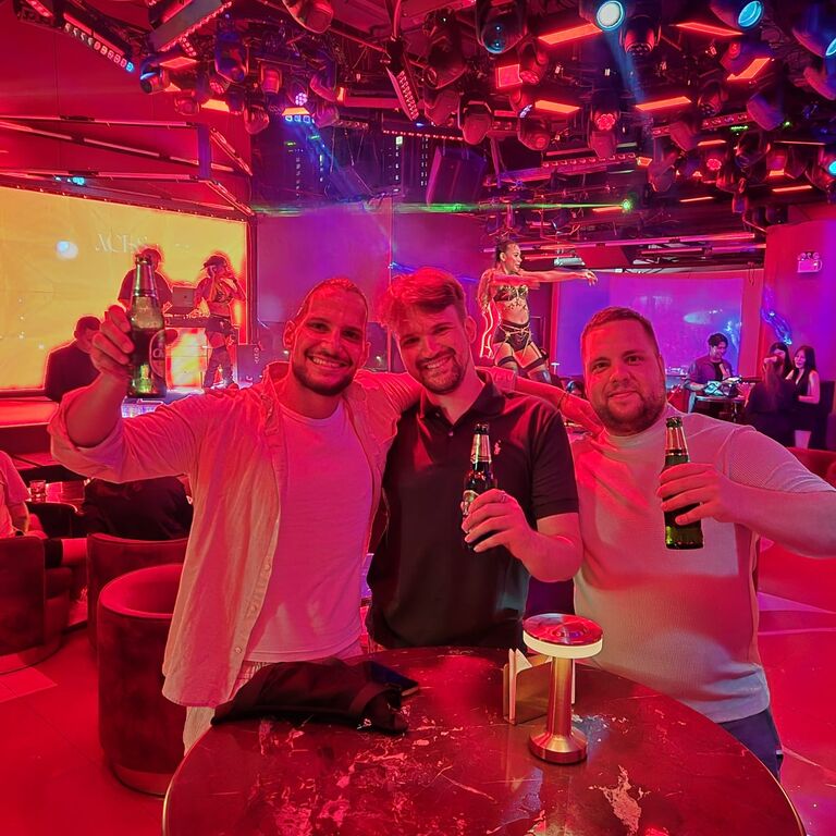 Bangkok night crawls