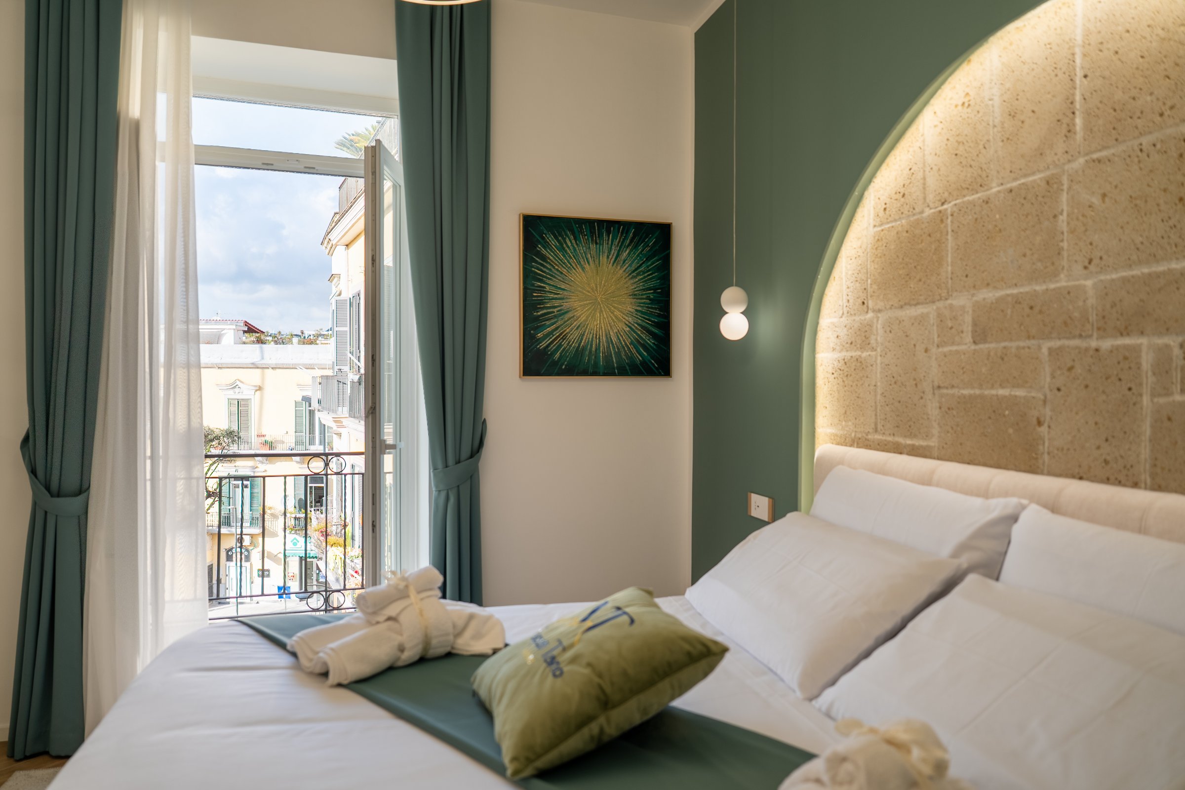 Napolitano Rooms