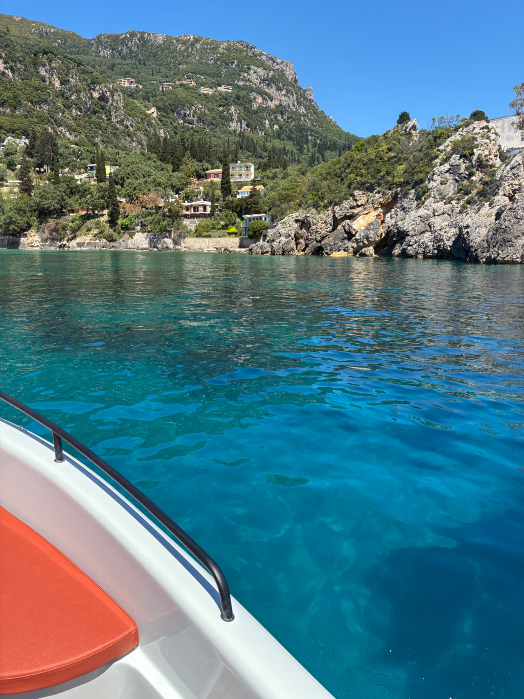 ALPHA WAVE BOAT RENTAL