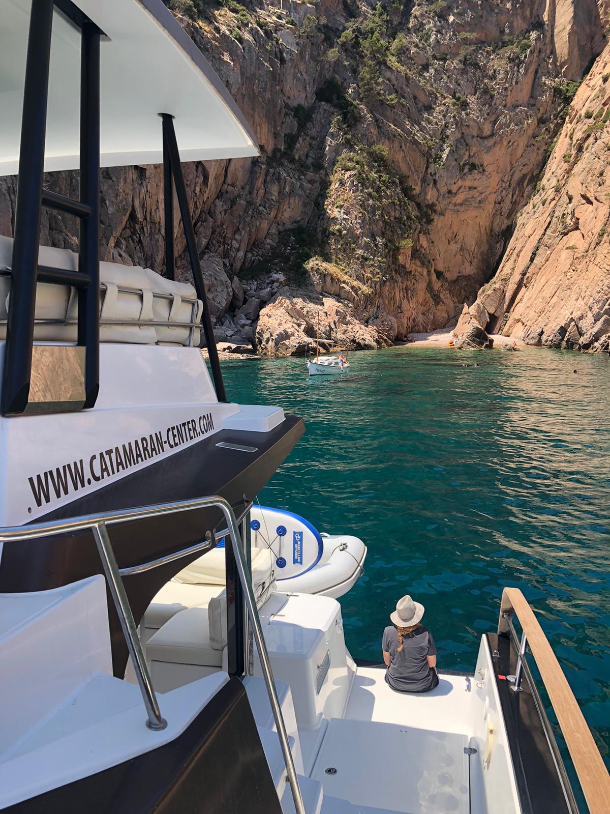 SALIDA EN CATAMARAN