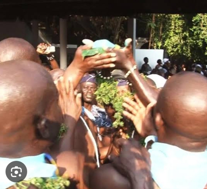 Let's live yêkê yêkê from 1800