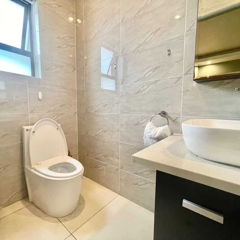Azinnia Rivonia Guest House
