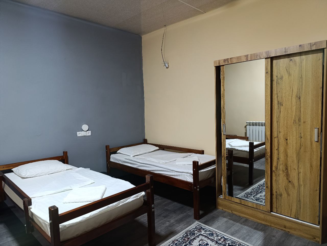 Caravan Hostel