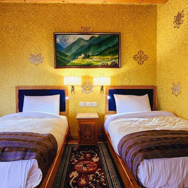 Jakar Village Lodge
