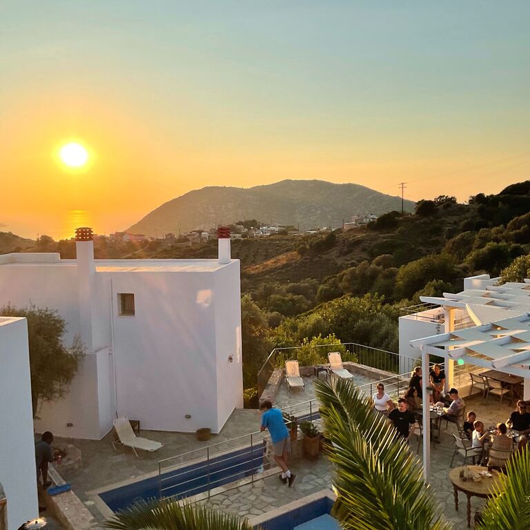 ACHLADA MOURTZANAKIS RESIDENCE