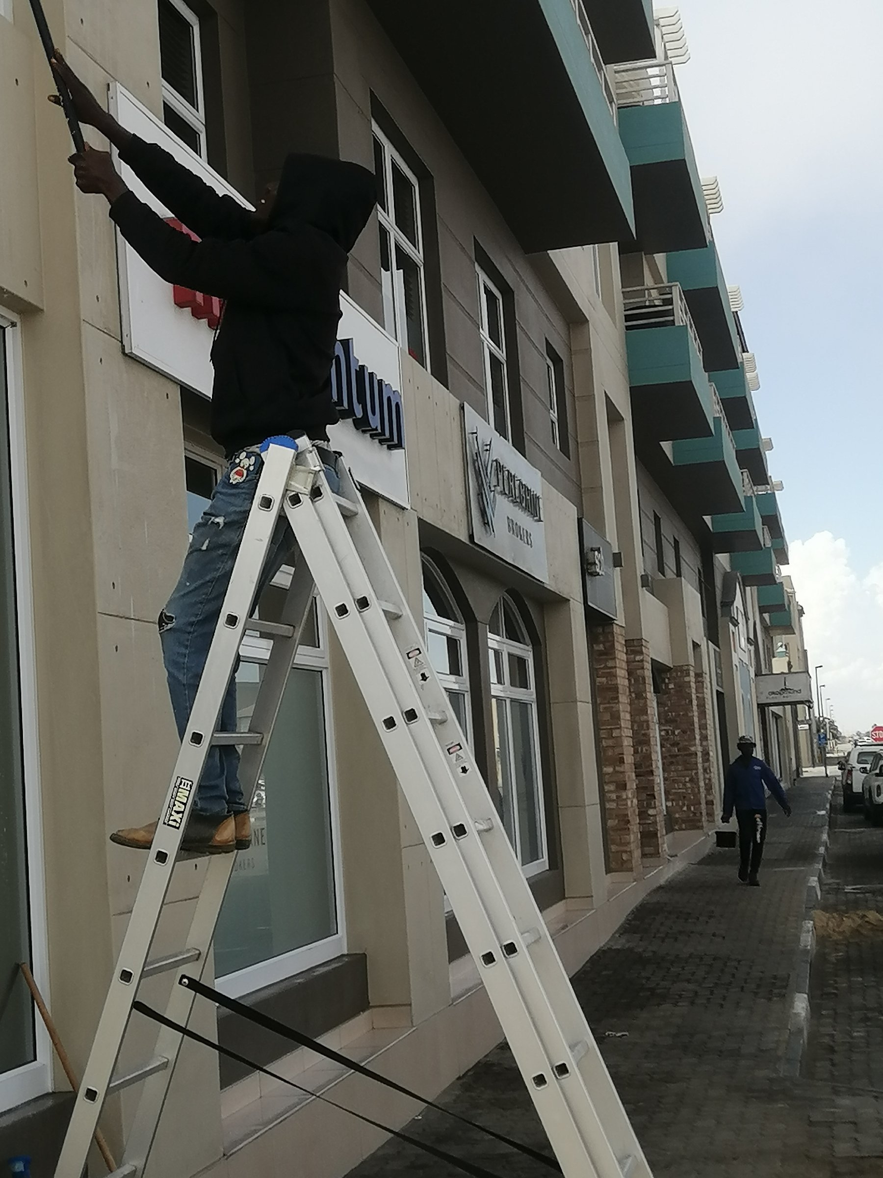 Mbaundja & Alvine Cleaning CC