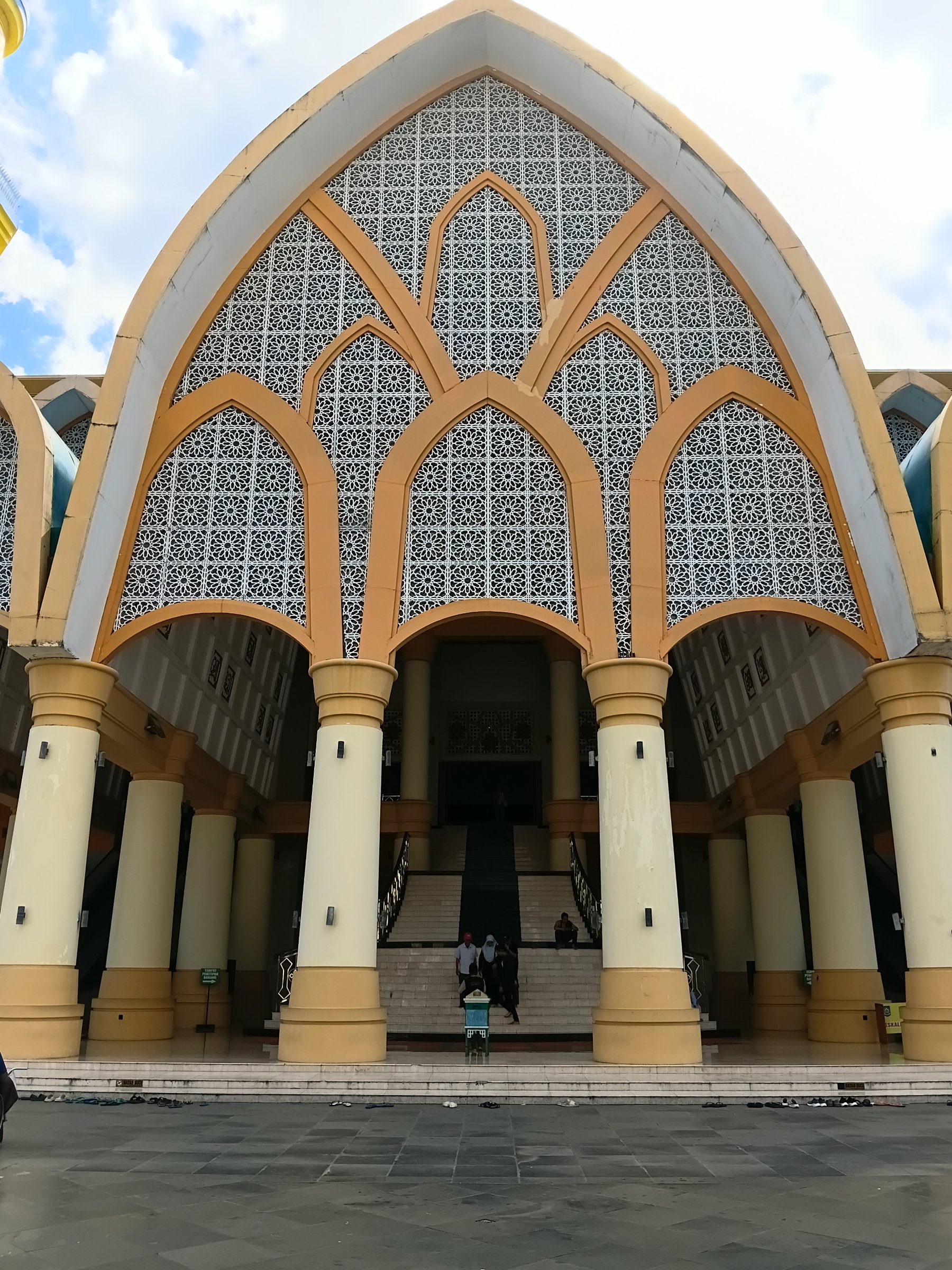 Lombok Guide