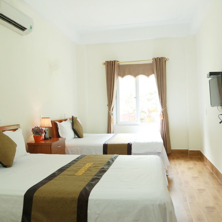 Gold Plus Hotel