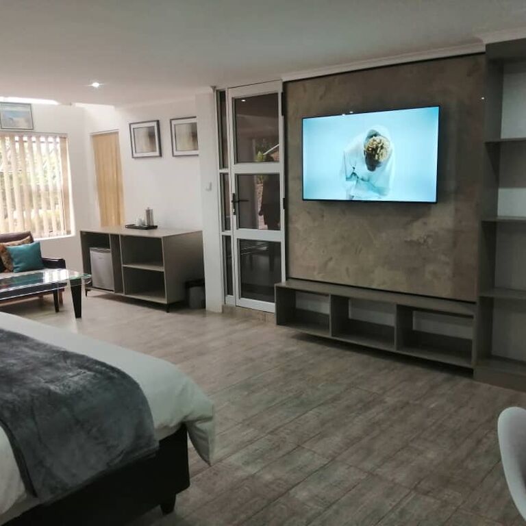 The Hilltop Guesthouse