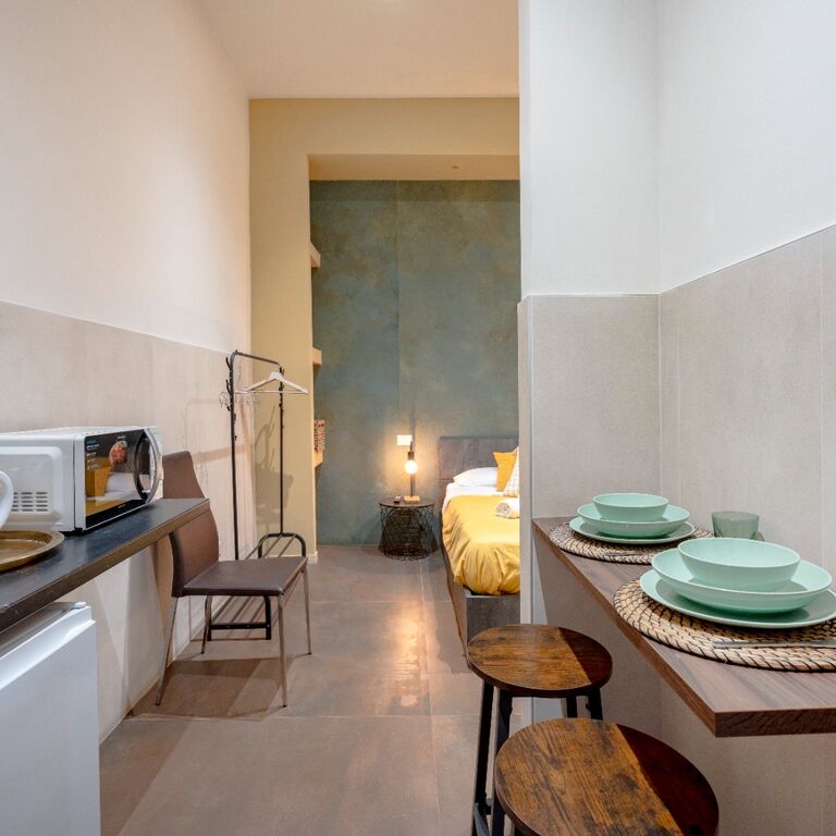 Wind Rose Suite Bari Sea