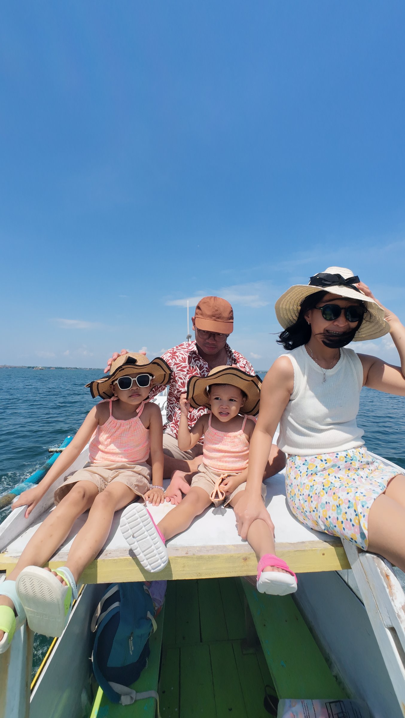 Boat Trip Pink Beach Lombok