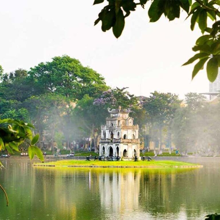 Vietnam Essence Travel (VET)