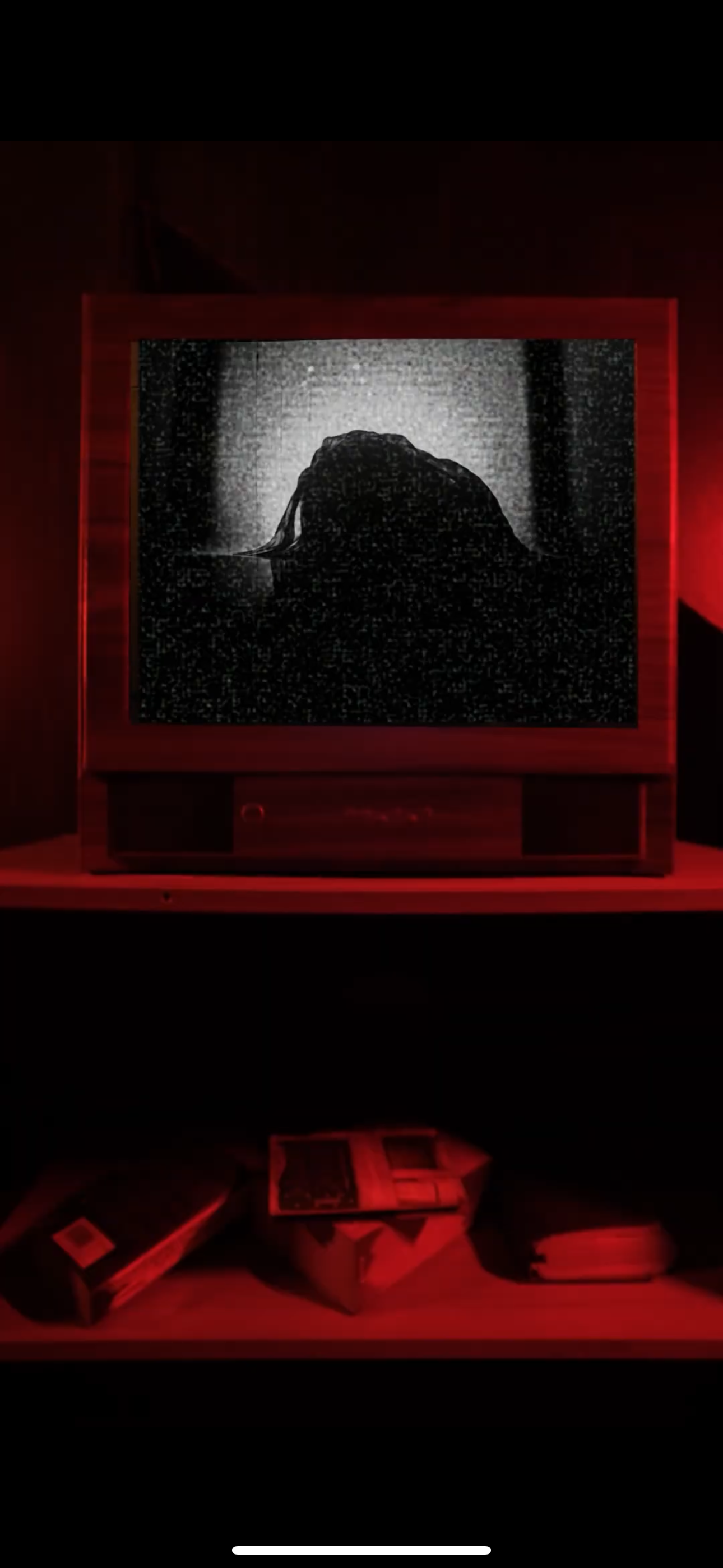 DARK HOUSE