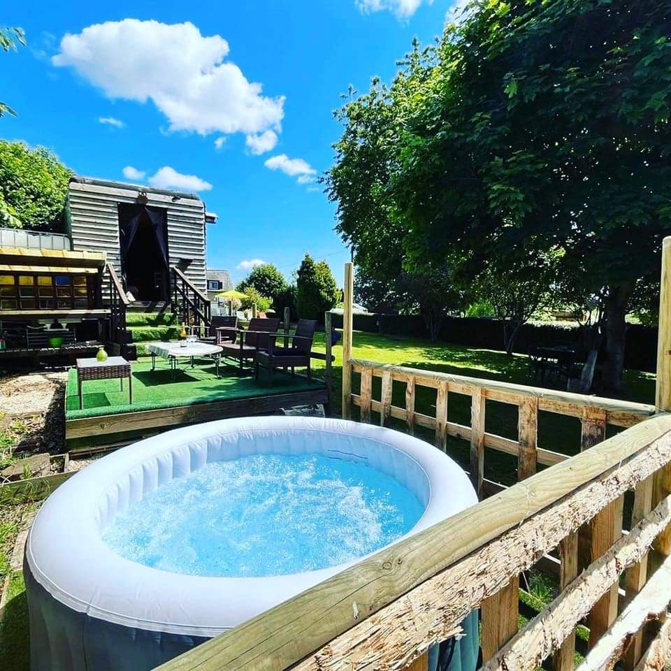 LPC Naturist Accommodation &Ca